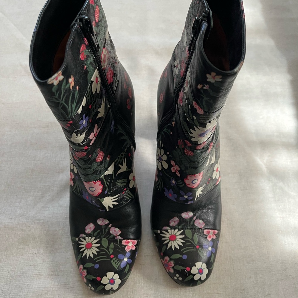 Valentino Garavani Floral Heeled Boots size 37.5 - Picture 4 of 11